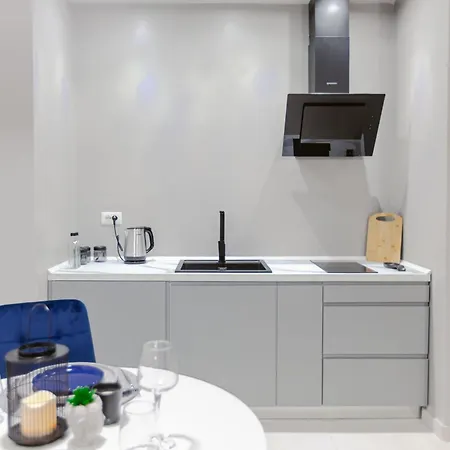 The Modern Hub - The Nest Appartement Tirana